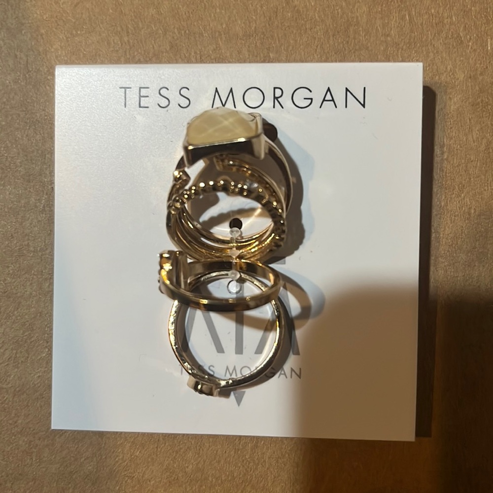 NWT Tess Morgan 5pcs ring set